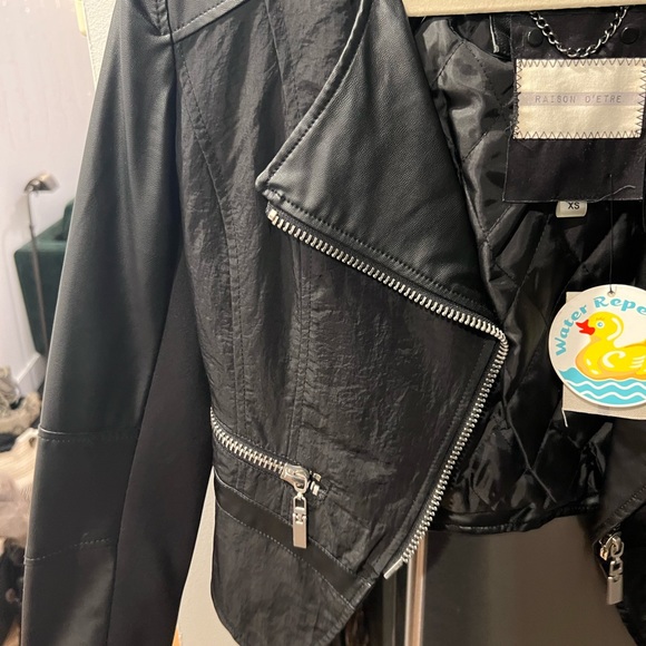 Raison D'etre | Blue Cropped Moto Jacket Black Faux Leather Zip Cuffs Small - Picture 7 of 8